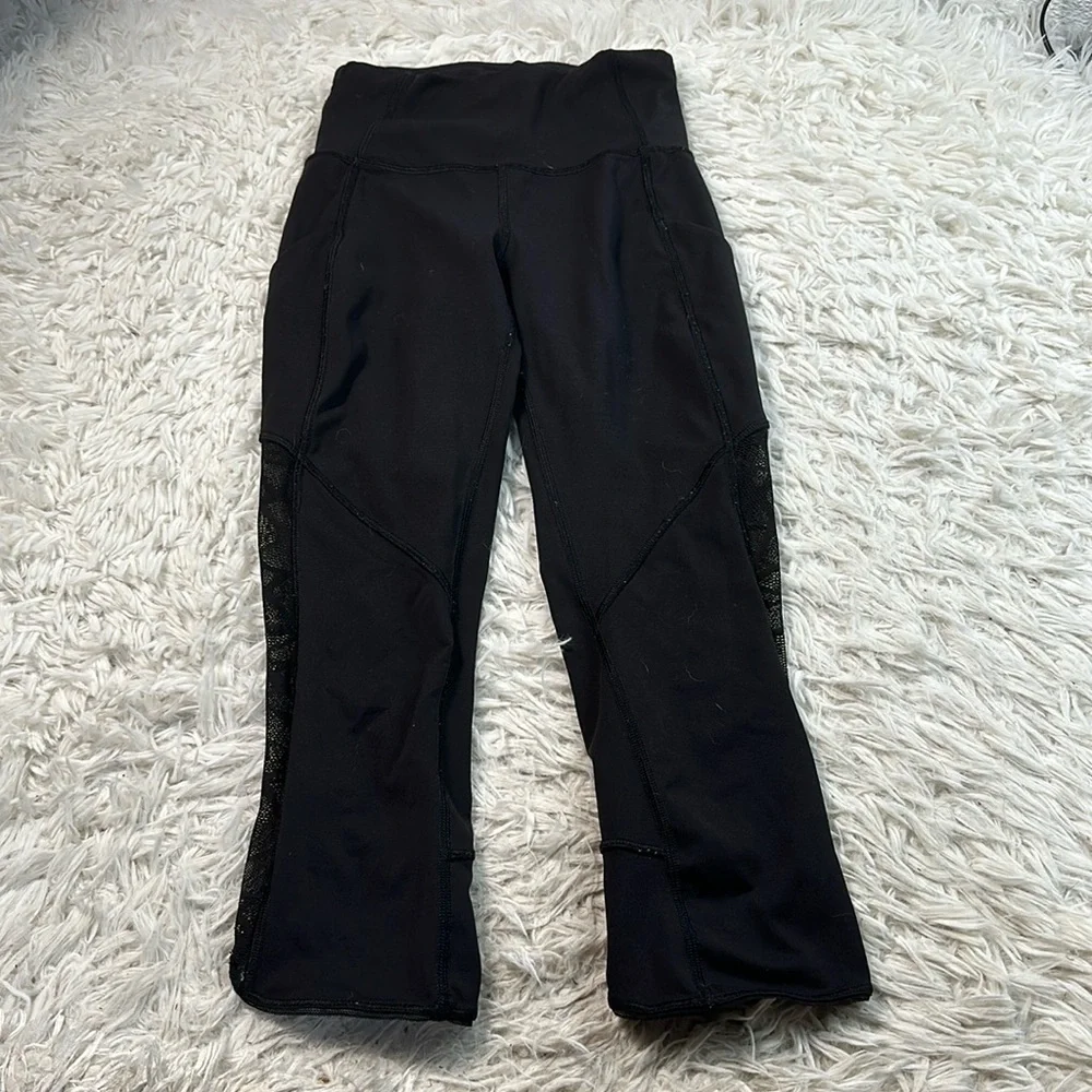 Lululemon City Sky Run By Crop Black